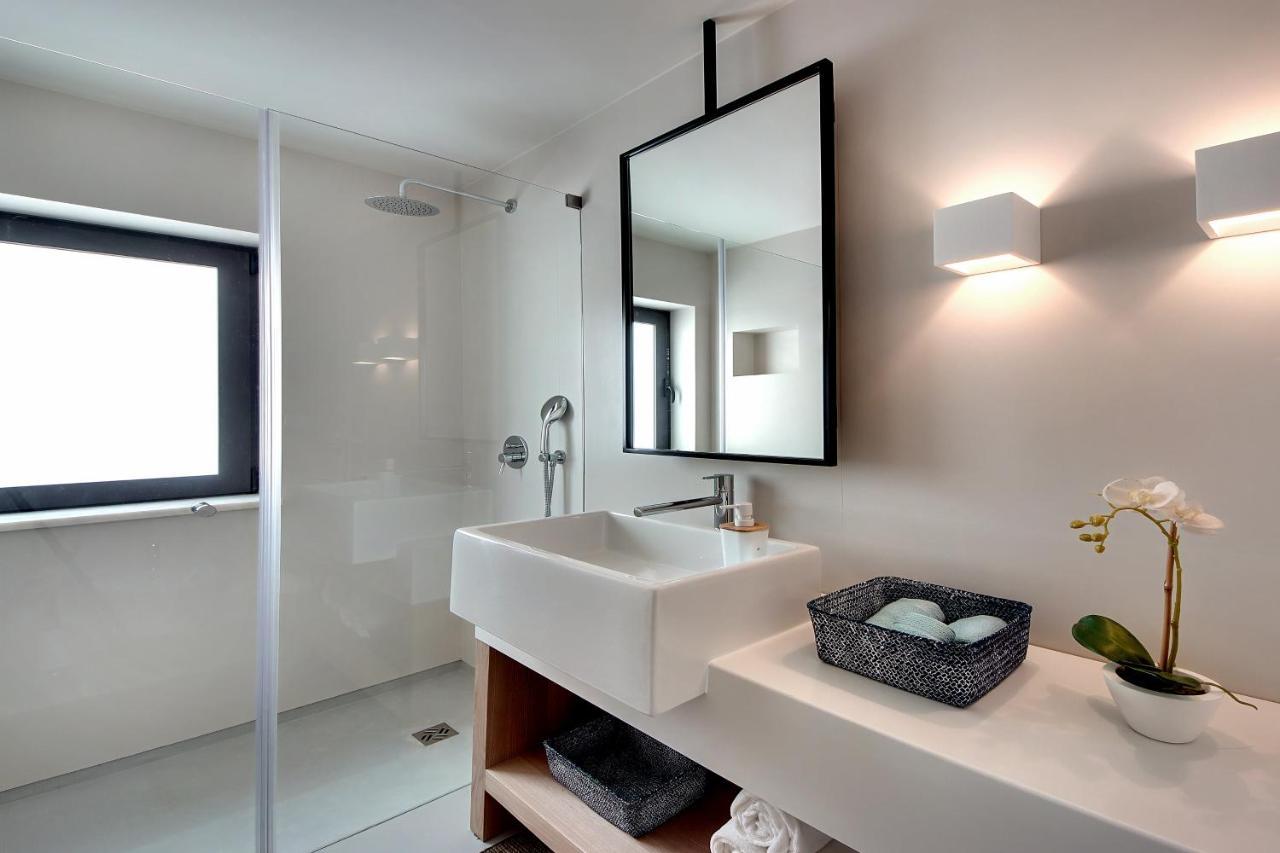 Casa Indigo- Perfect Location & Sea View By Dreamvillasalbufeira Hébergement de vacances Albufeira